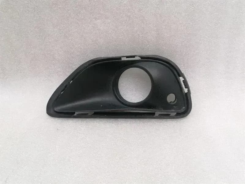 PORSCHE Porsche Cayenne 958 92a Foglamp Cover 7P5807824 RIGHT Fog Lights Grille