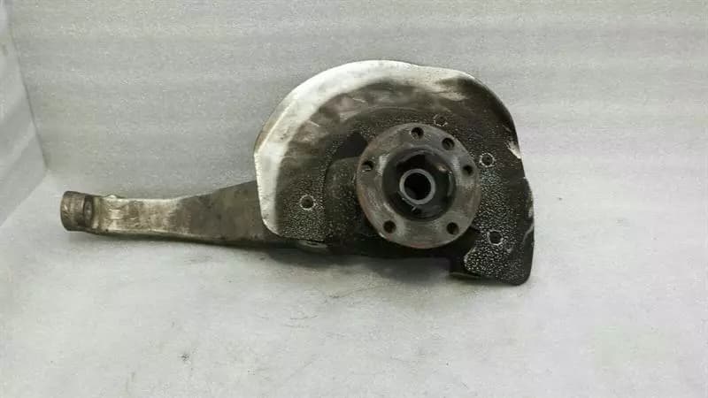 Porsche Cayenne 958 Left Front Hub 95834115501 Wheel Bearing Housing Front Left