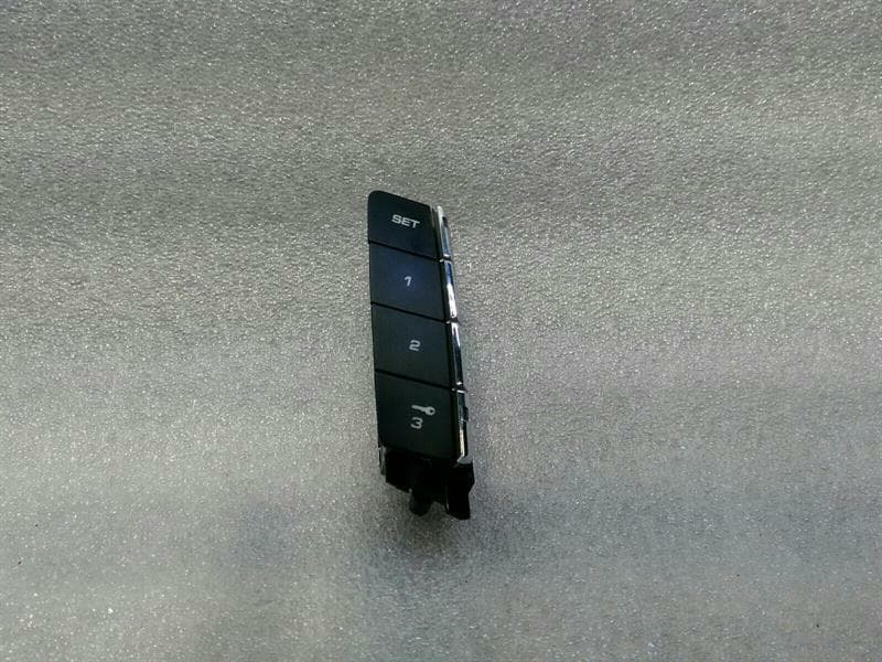 PORSCHE Porsche Cayenne 958 right seat memory switch 7P5959561E seat switch memory RE