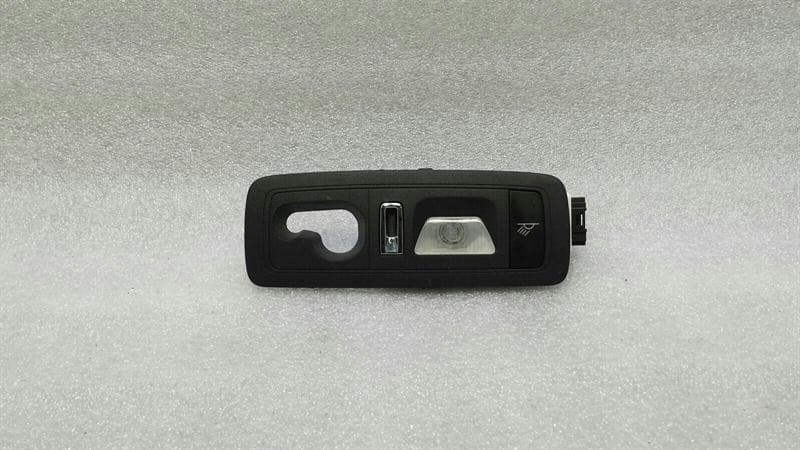PORSCHE Porsche Cayenne 958 92A roof light 7P5947292K interior light lamp right