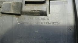 PORSCHE Porsche Cayenne 958 RLH door body moulding 7P5837787G door strip rear left — thumbnail 4