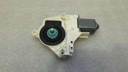 PORSCHE Porsche Cayenne 958 92A RRH door window motor 8K0959811A window regulator motor HR — thumbnail 5