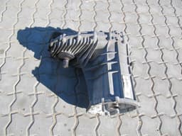 PORSCHE Porsche Cayenne 958 92a Transfer Box 0BU341011Q Distribution Transmission 3.0 Diesel VW — thumbnail 1