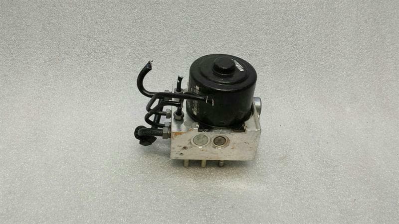 PORSCHE PORSCHE CAYENNE 958 92A A.B.S Pump 7P0614517P ABS Pumpe Part of assembly 3.0TDI