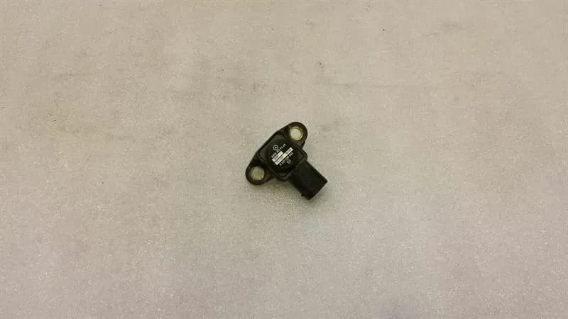MERCEDES-BENZ Mercedes C Class W205 Pressure Sensor A0101537228 Pressure Sensor M651