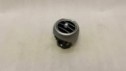 MERCEDES-BENZ Mercedes C Class W205 RHD Right Air Vent A2058304400 Right Hand Drive — thumbnail 1