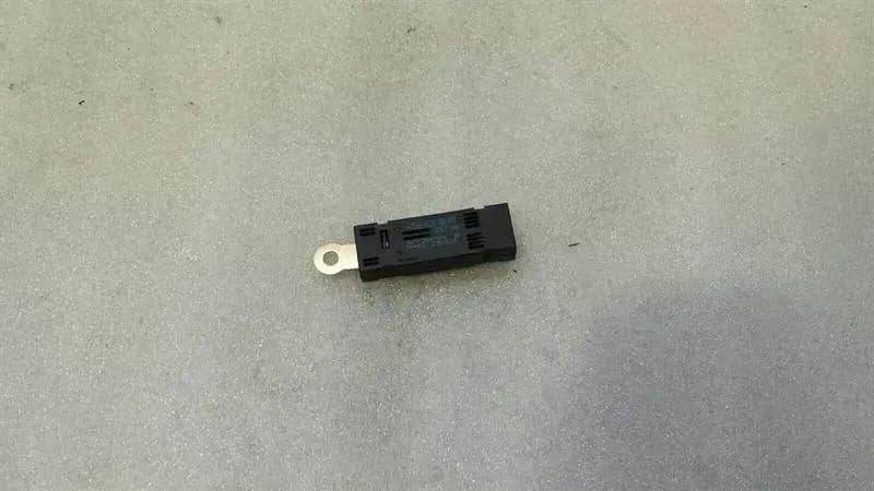 Mercedes C Class W205 Aerial / Antenna A1568200089 Antenna