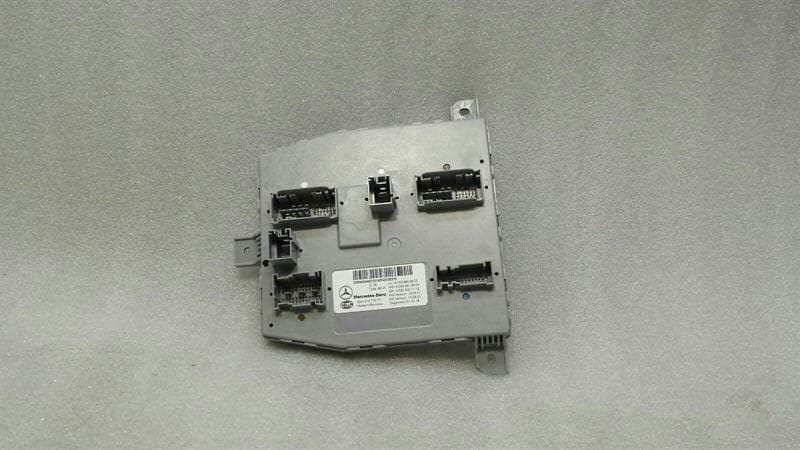 MERCEDES-BENZ Mercedes C Class W205 SAM Unit A2059006822 SAM Control Unit