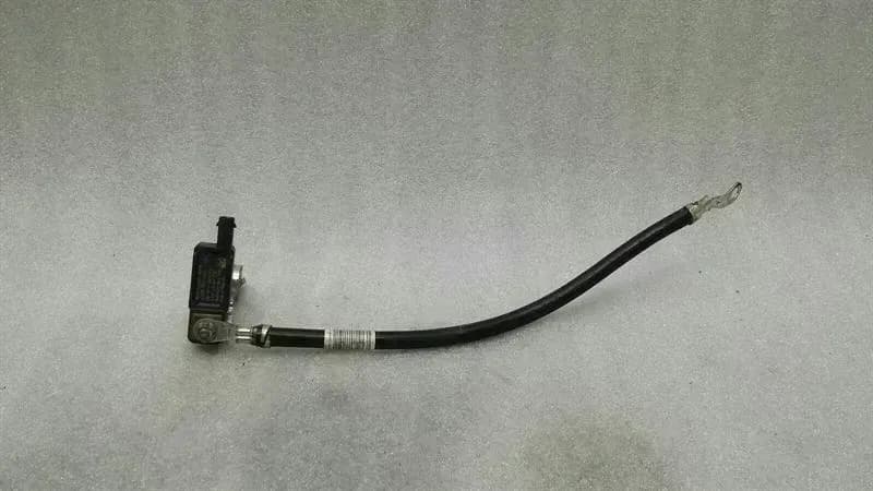 Mercedes C Class W205 Battery Cable A0009056507 Battery Wiring Harness Minus