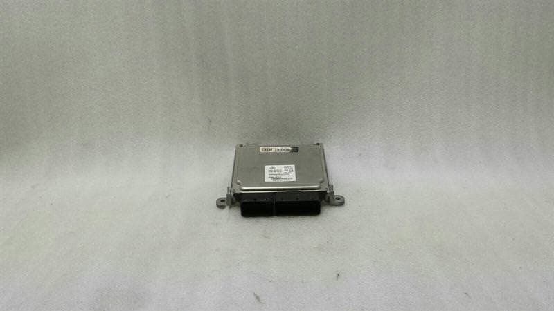 MERCEDES-BENZ Mercedes C Class W205 Engine ECU A6519005203 Engine Control Unit OM651