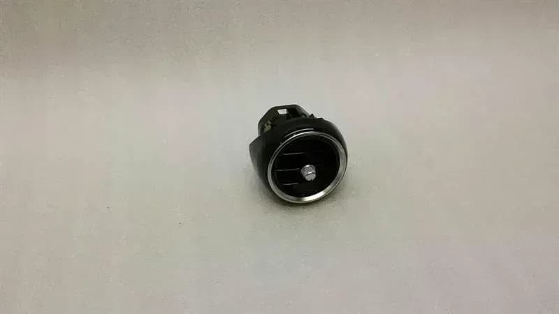 Mercedes C Class W205 RHD Left Air Vent A2058301100 Right Hand Drive