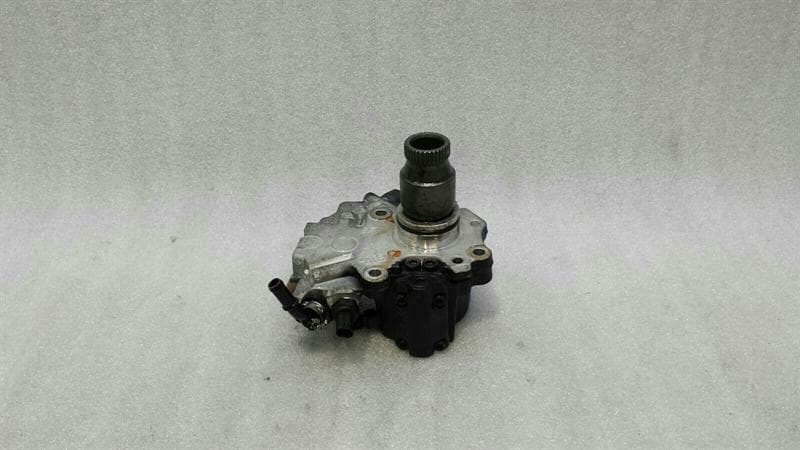 MERCEDES-BENZ Mercedes CLS W218 Fuel Pump Mechanical A6510702601 Fuel Pump OM651
