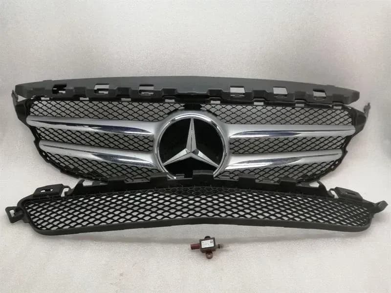 MERCEDES-BENZ Mercedes C Class W205 front grille A2058880160 radiator grille