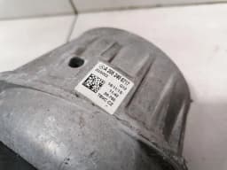 MERCEDES-BENZ Mercedes C Class W205 Engine Mount Set A2052406717 Engine Mount Set — thumbnail 7