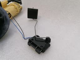 MERCEDES-BENZ Mercedes C Class W205 Fuel Pump Electric A2054701694 Fuel Pump OM651 — thumbnail 2