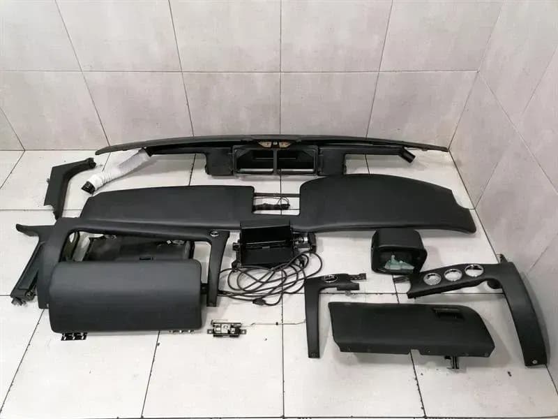 BENTLEY BENTLEY ARNAGE T FACELIFT Leather Dashboard Navigation Monitor RIGHT HANDLE RHD