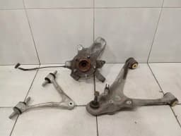 CHEVROLET Chevrolet Corvette C6 Z06 Right Front Hub 88965638 Wheel Bearing Case Front Right — thumbnail 1