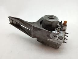 CHEVROLET Chevrolet Corvette C6 Z06 LS7 A.B.S Pump 15858644 ABS Pump HYDRAULIC BLOCK — thumbnail 6