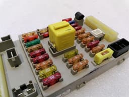 BENTLEY Bentley Arnage T Fuse Box PM106457 Fuse Box — thumbnail 6