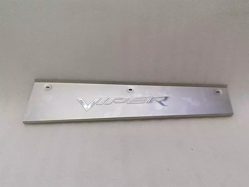 DODGE Dodge Viper SRT-10 8.3 Right Door Sill 82208805AC Right Door Sill Trim Right