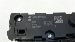 MERCEDES-BENZ Mercedes C Class W205 Volume Switch A2059059306 Audio Switch — thumbnail 8