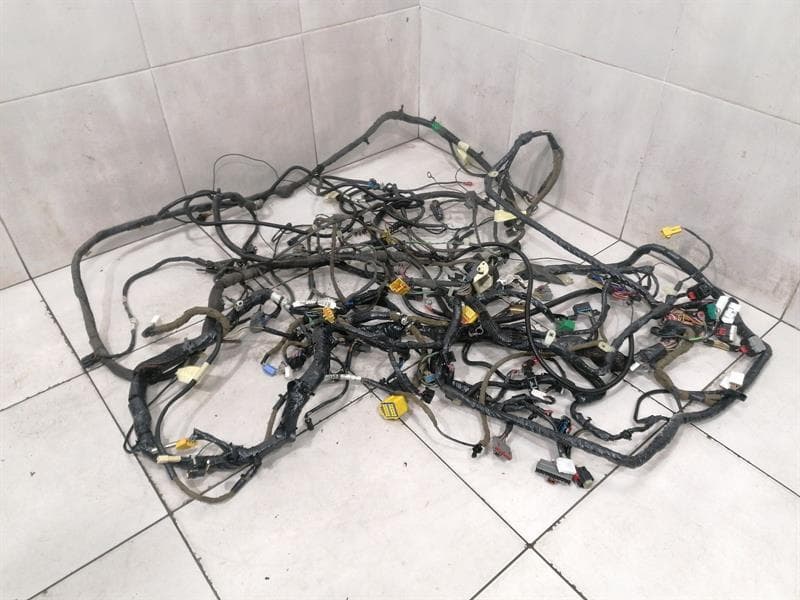 DODGE DODGE VIPER SRT-10 8.3 Main Body Wiring Loom 5029946AA Harness