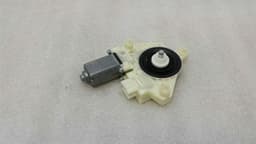 MERCEDES-BENZ Mercedes C Class W205 FLH Door Window Motor A2059060013 Window Regulator Motor VL — thumbnail 3