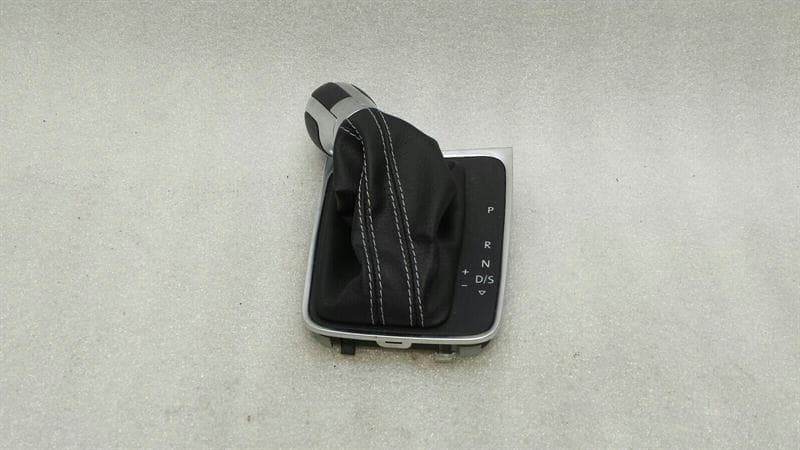 VW Volkswagen Golf GTD RHD Gear Knob 5G2713203G Right Handlebar DSG