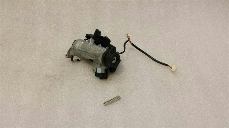 VW Volkswagen Golf GTD 5G Steering Lock 5Q0905865 Steering Column Lock Key