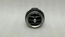 MERCEDES-BENZ Mercedes C Class W205 RHD Right Air Vent A2058304204 Right Hand Drive — thumbnail 1