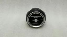 MERCEDES-BENZ Mercedes C Class W205 RHD Right Air Vent A2058304204 Right Hand Drive — thumbnail 4