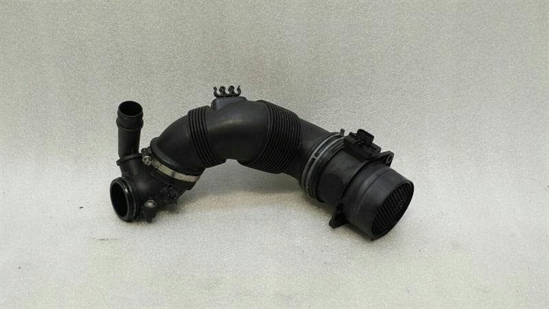 Volkswagen Golf GTD 5G Air Flow Meter 04L131512D Mass Air Flow Sensor