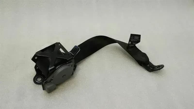 AUDI Audi S1 8x a1 right rear seat belt 8X0857805D seat belt rear right
