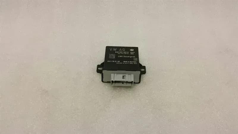 Audi S1 8X A1 Light Module 8X0907357E control unit headlight range adjustment