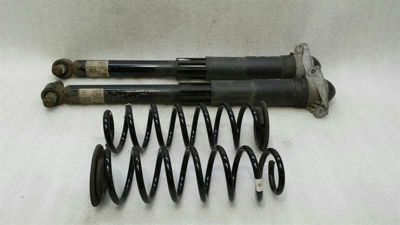 VW Volkswagen Golf VII 7 shock absorber rear 5Q0512011GJ shock absorber rear