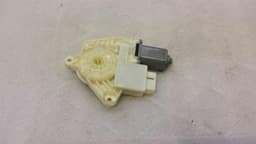 VW Volkswagen Golf GTD RRH door window motor 5Q4959812A window regulator motor rear RE — thumbnail 1