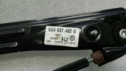 VW Volkswagen Golf GTD Right Front Door Winder 5G4837462G Window Regulator Front Right — thumbnail 3