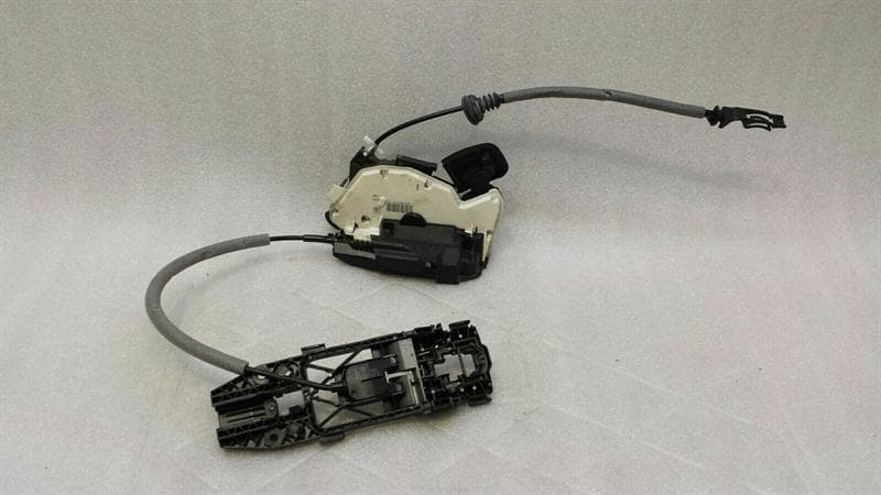 VW Volkswagen Golf GTD rear left door lock 5K4839015R door lock rear left