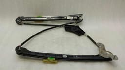 VW Volkswagen Golf GTD Right Front Door Winder 5G4837462G Window Regulator Front Right — thumbnail 1