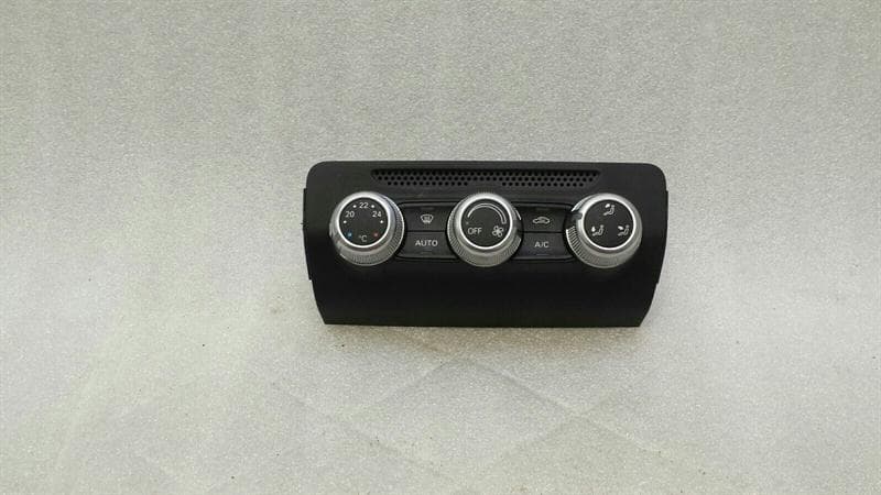 AUDI Audi S1 8X Car Climate Control 8XA820043 Climate Control Panel