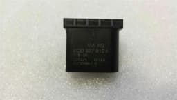 AUDI Audi S1 8X A1 Clutch Hall Sensor 6C0927810A Clutch Pedal Sensor — thumbnail 3