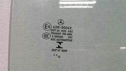 MERCEDES-BENZ Mercedes C Class W205 RRH Door Glass A2057350110 Door Window Rear Right C220 — thumbnail 2