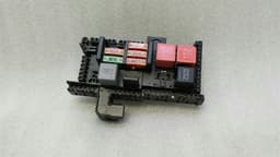 MERCEDES-BENZ Mercedes C Class W205 Fuse Box A2059068501 Fuse Box Relay Unit — thumbnail 1