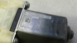 MERCEDES-BENZ Mercedes C Class W205 Door Window Motor A2059060013 Window Regulator Motor Front LI — thumbnail 3