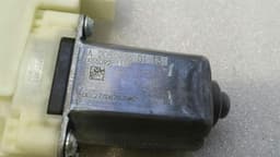 MERCEDES-BENZ Mercedes C Class W205 Door Window Motor A2059060113 Window Regulator Motor Front RE — thumbnail 6