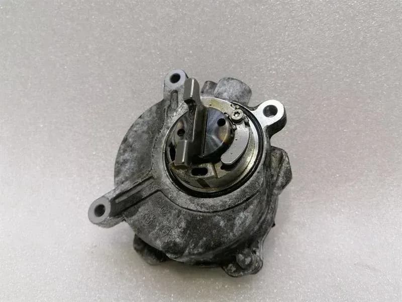 ROLLS ROYCE Rolls Royce Ghost Series II 2 Vacuum Pump 11667635658 Vacuum Pump