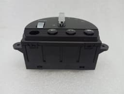 ROLLS ROYCE Rolls Royce Ghost Series II 2 Light Switch 9260397 Light Switch — thumbnail 4