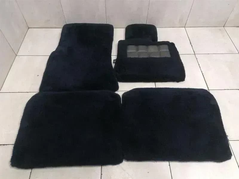 ROLLS ROYCE ROLLS ROYCE PHANTOM MK7 Floor Mats EASIRIDER LAMBSWOOL OVER RUGS RHD Floor Mats
