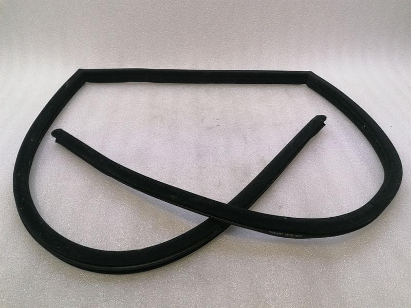ROLLS ROYCE ROLLS ROYCE PHANTOM MK7 RLH Door Seal 51727114887 Door Seals Rear Left