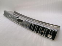 ROLLS ROYCE ROLLS ROYCE PHANTOM MK7 Luggage Compartment Sill 7041105 Trunk Trim — thumbnail 8